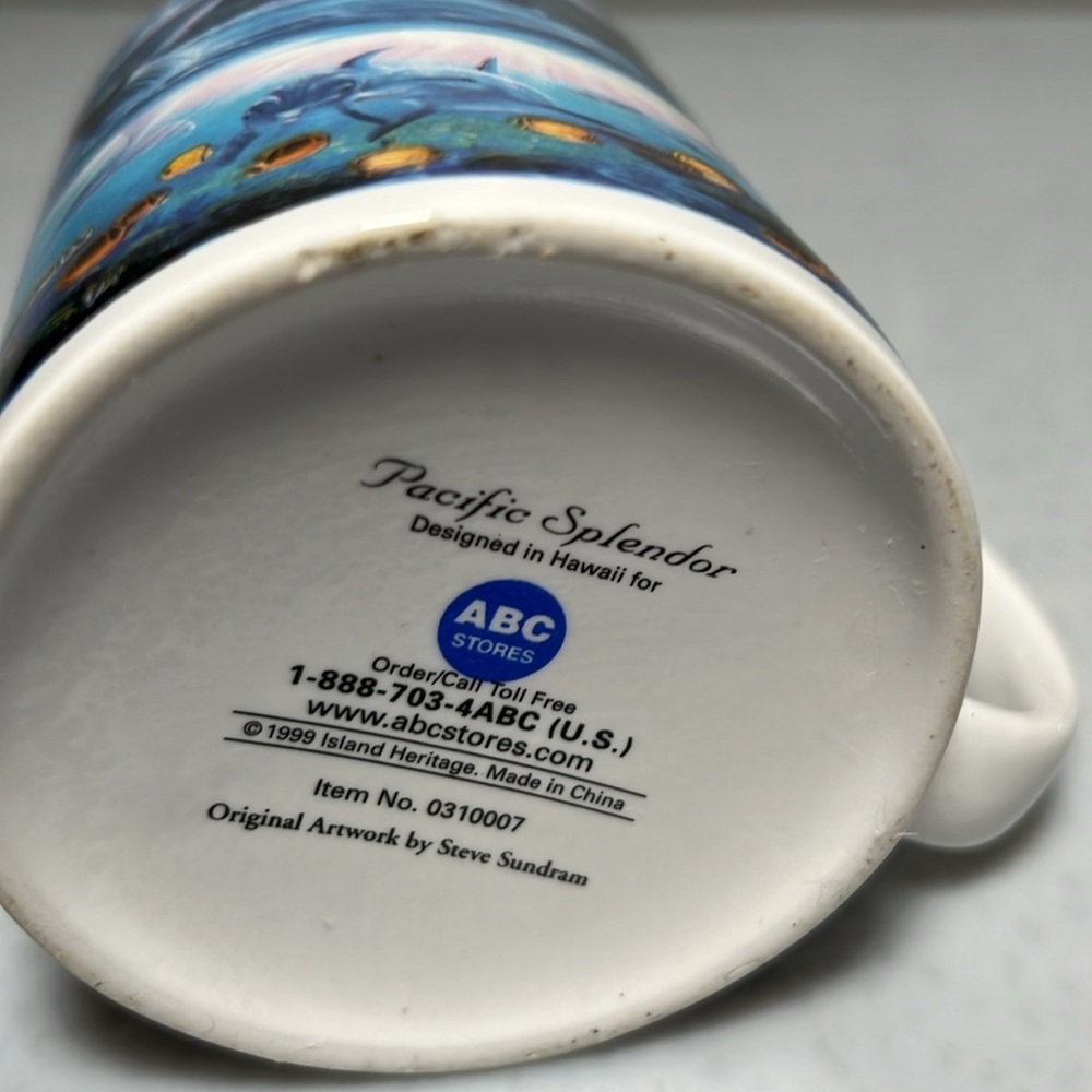 Assorted Ocean Themed Items Bells, Mug, Shoot Glass, Decoration - Picture 11 of 12